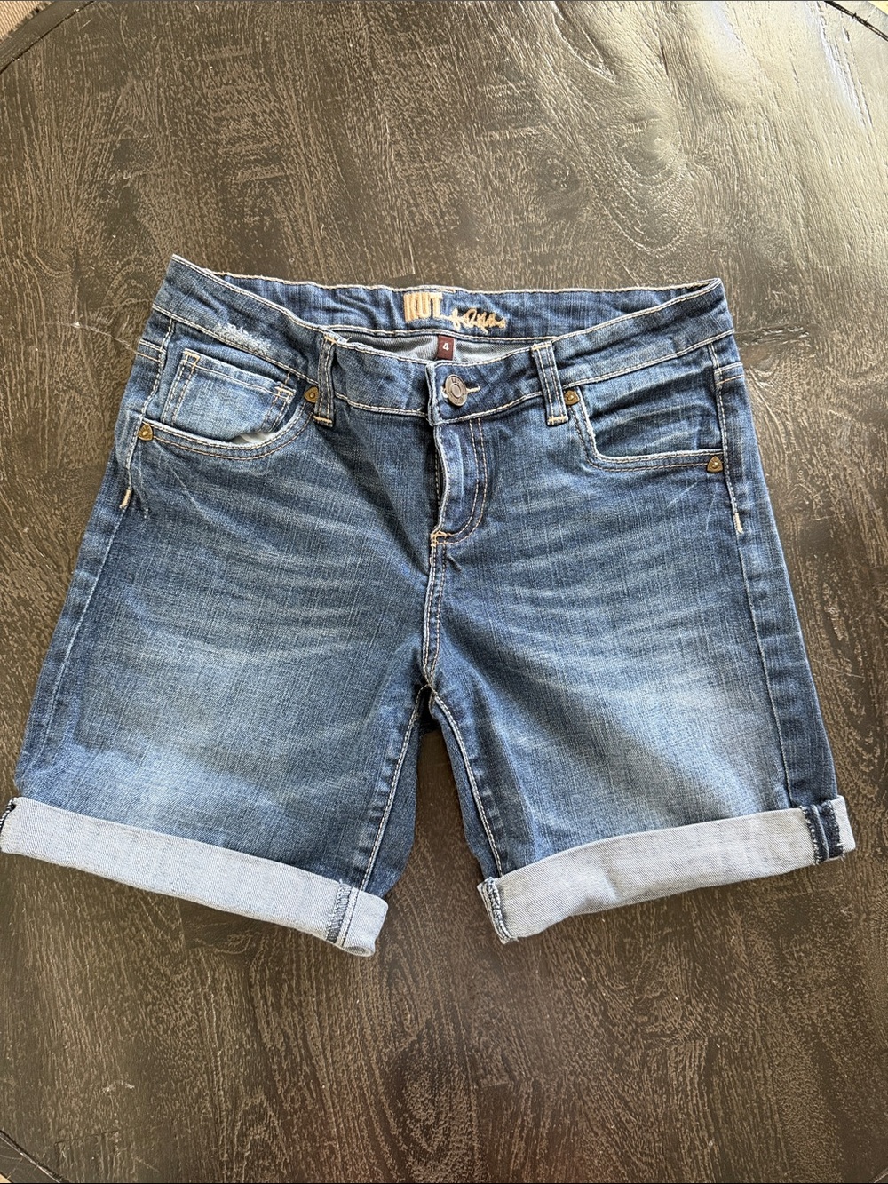 Kut from the Kloth Women's Light Blue Cuffed Denim Shorts